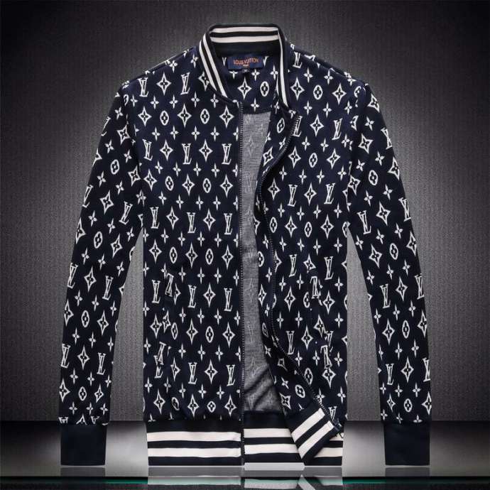 Picture of LV SweatSuits _SKULVM-3XL98529139